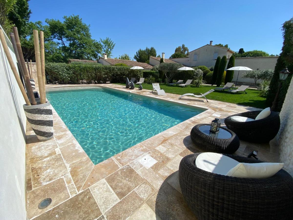 Mas Beau Soleil & Spa Cottages De Charme Avec Jacuzzi&Jardin Prives Сен-Реми-де-Прованс Экстерьер фото