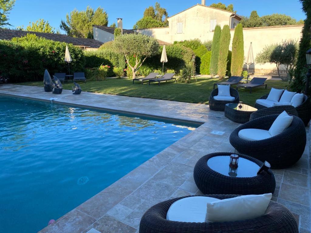 Mas Beau Soleil & Spa Cottages De Charme Avec Jacuzzi&Jardin Prives Сен-Реми-де-Прованс Экстерьер фото