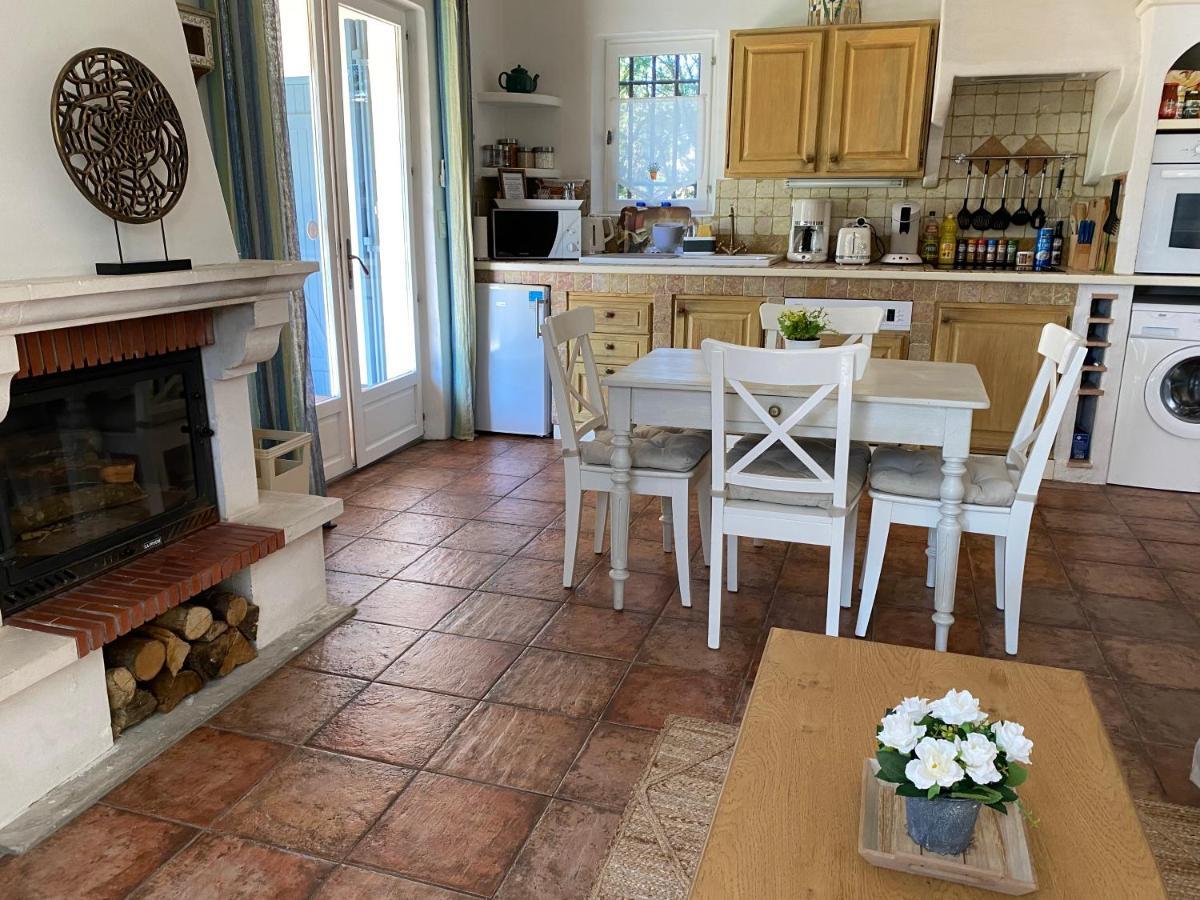 Mas Beau Soleil & Spa Cottages De Charme Avec Jacuzzi&Jardin Prives Сен-Реми-де-Прованс Экстерьер фото